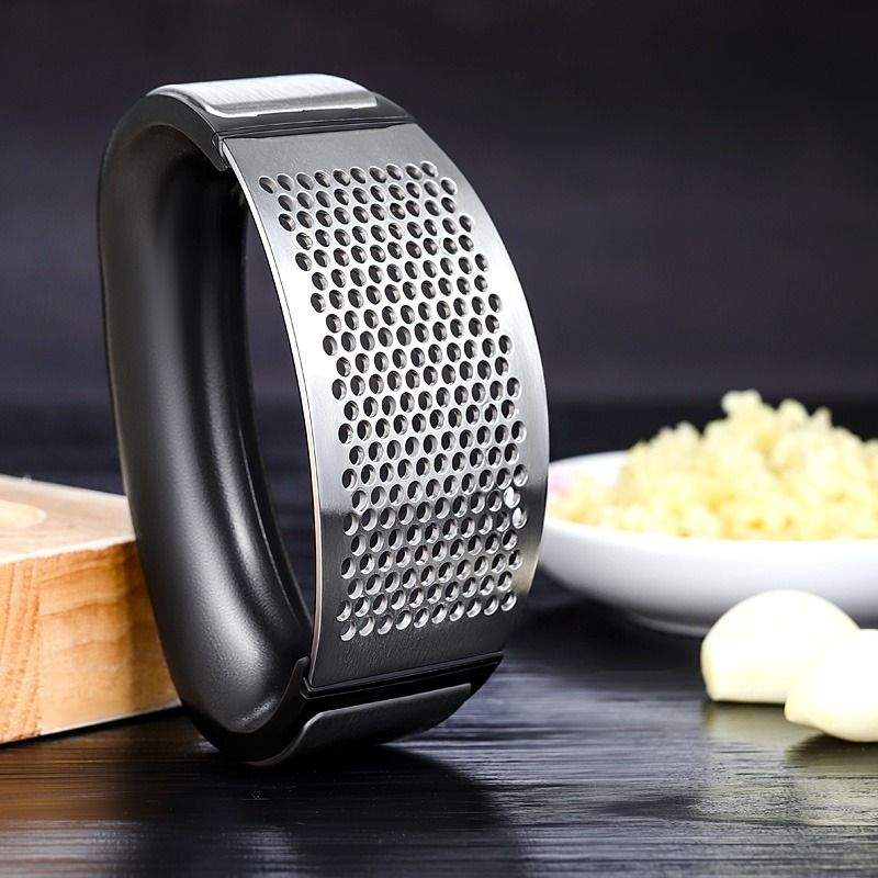 Anual Stainless Steel Garlic Press Manual Garlic Mincer Chopping GarliDobaDealsexpress.shopAnual Stainless Steel Garlic Press Manual Garlic Mincer Chopping Garlic Tools Curve Fruit Vegetable Tools Kitchen Gadgets Garlic Press Rocker Stainsteel Garlic Crusher Black PeelerDetails
EASY PRESS EASY CLEAN:The large; comfortable handles and ingenious design make squeezing a breeze; even for those with weaker grips or small hands.What's mor