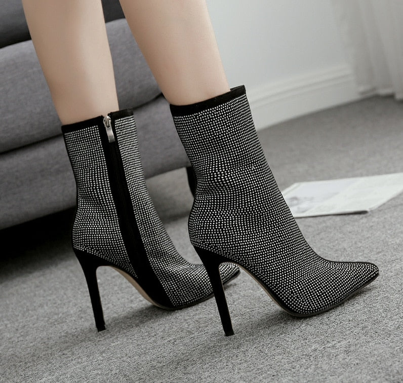 Women's Plus Size Ankle BootsDealsexpress.shopDealsexpress.shopSize Ankle BootsSpecifications:Item Type: BootsBoot Type: Chelsea BootsHeel Type: Thin HeelsUpper Material: Flock
Shaft Material: Flock
Boot Height: Ankle
Heel Height: Super Hig