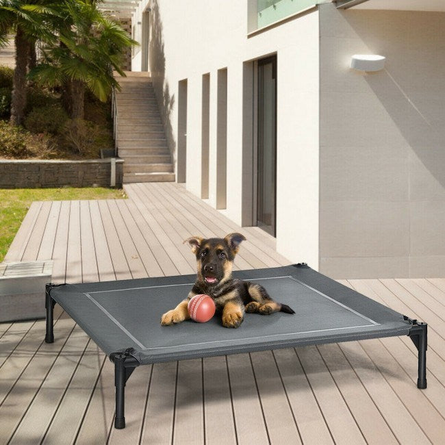 Portable Elevated Outdoor Pet Bed with Removable Canopy ShadeDobaDealsexpress.shopPortable Elevated Outdoor Pet BedHighlights
High-quality Materials and Stable Structure: The dog bed is made of high-quality iron pipes, which prevents rust and corrosion. With 4 non-slip feet, this