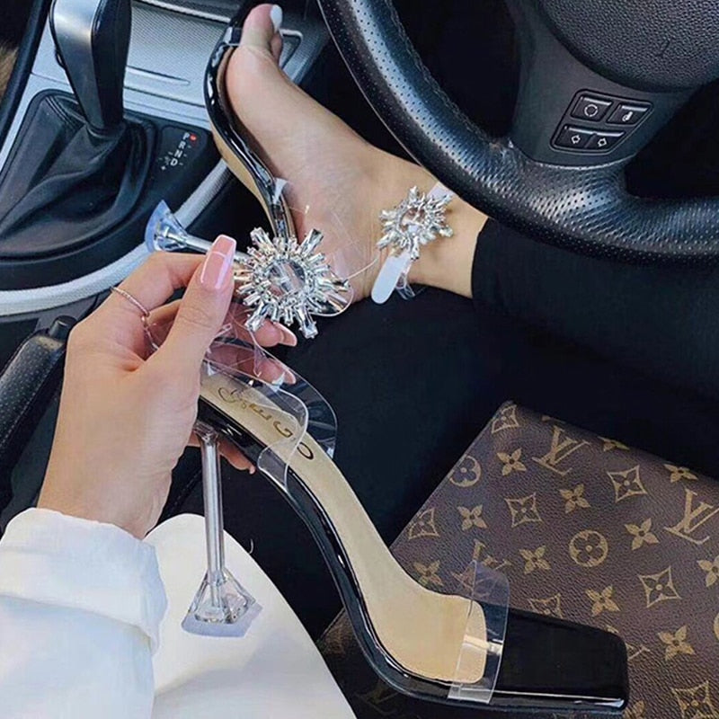 Transparent Open Toe High Heel with Rhinestone CrystalDealsexpress.shopDealsexpress.shopTransparent Open Toe High HeelUpper Material: PVC
Heel Height: 8cm-up
Platforms: Available
Platform Height: 0-3cm
Sandal Type: Gladiator
Heel Type: Thin Heels
Lining Material: PU
Side Vamp Type: