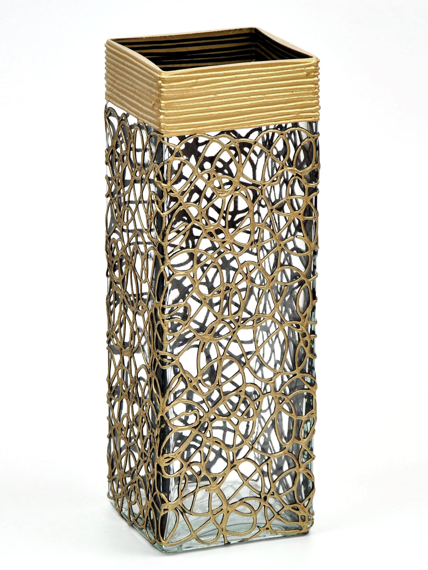 Gold Glass Vase | Square vase | Art Decorated Glass Vase for flowers |Dealsexpress.shopDealsexpress.shopArt Decorated Glass VaseOur vases are:

HAND PAINTED: each of our vases is painted by a professional artist in a personal unique manner and never repeated twice.
HIGH QUALITY MATERIALS: our