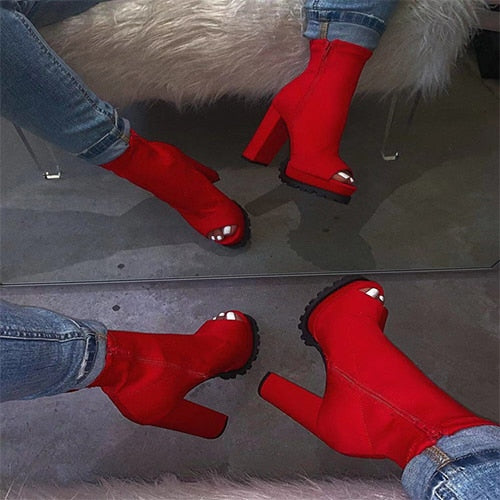 Zipped Open Toe Ankle BootsDealsexpress.shopDealsexpress.shopZipped Open Toe Ankle BootsSize:EUR 35 - US 5 - Heel to Toe 22.5 cmEUR 36 - US 6 - Heel to Toe 23 cmEUR 37 - US 6.5 - Heel to Toe 23.5 cmEUR 38 - US 7.5 - Heel to Toe 24 cmEUR 39 - US 8.5 - He