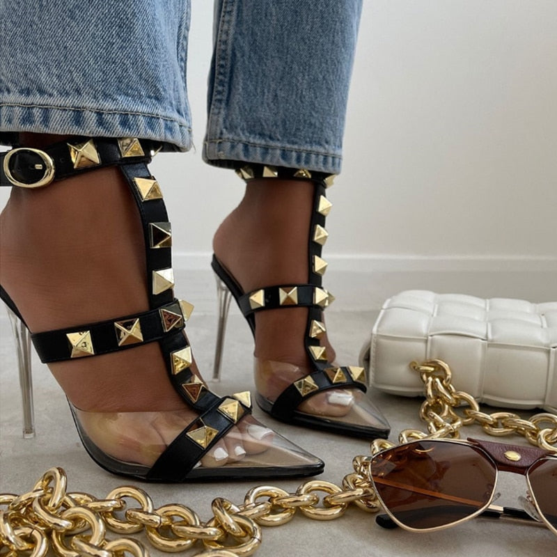 Women's High Heels RivetDealsexpress.shopDealsexpress.shopHigh Heels RivetSpecifications:
Heel Type: Thin Heels
Upper Material: PVC
Toe Shape: Pointed Toe
Heel Height: Super High (8cm-up)
Fashion Element: Rivet
Insole Material: PU
Lining M