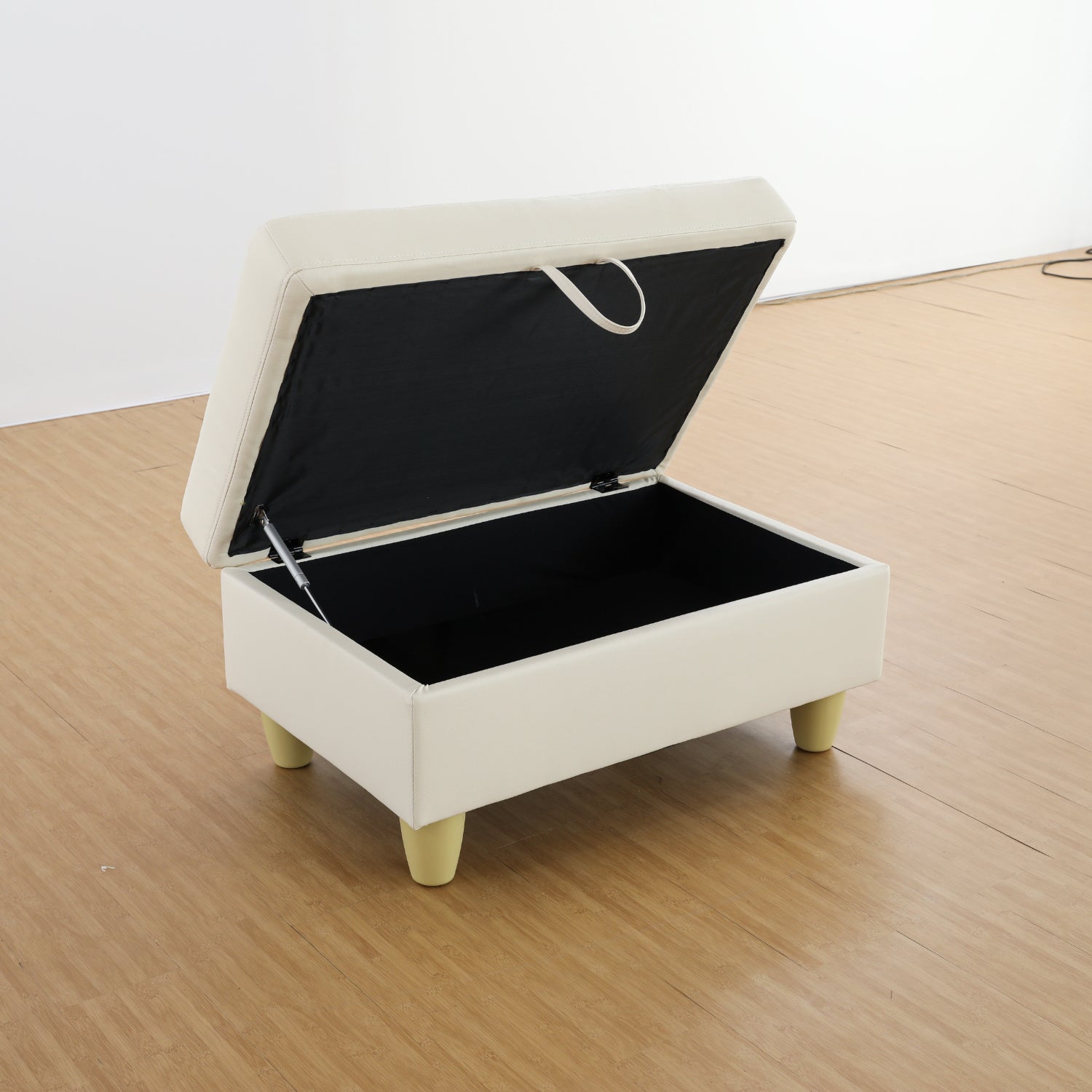 White Faux Leather Storage Ottoman Living Room SofaDobaDealsexpress.shopWhite Faux Leather Storage Ottoman Living Room SofaDetails
Product DescriptionThis large storage ottoman offers an easy and stylish storage solution for pillows, blankets, books or toys.The lupholstery on this square