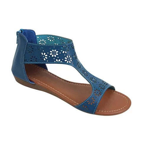 Crazy Daisies Summer SandalsDobaDealsexpress.shopCrazy Daisies Summer SandalsDetails
The sunshine is at your feet this summer with these Crazy Daisies Summer Sandals. With the cutouts of delicate daisy flowers and the dots, you can call them 