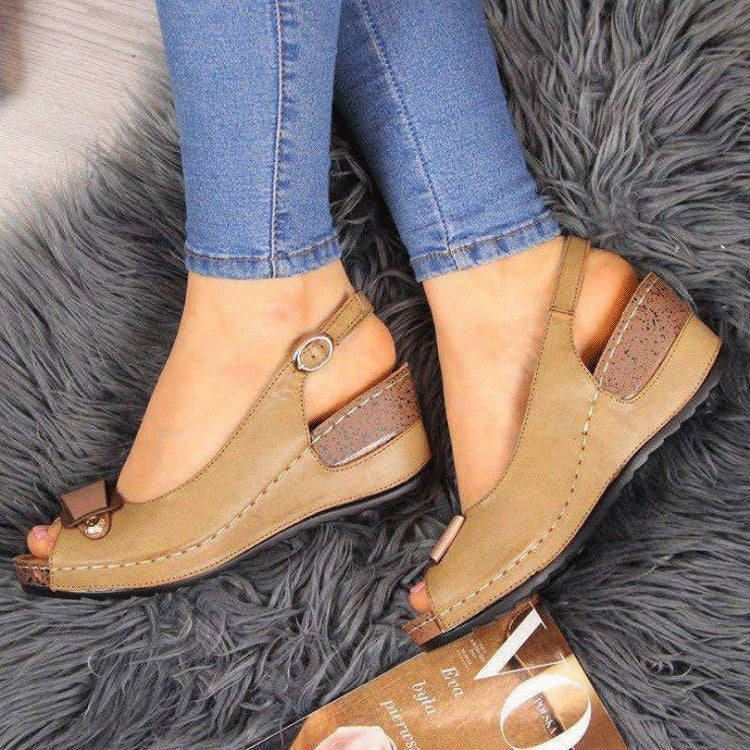 Woman Sandals Retro Wedges Summer Wedge Sandals Female Casual Sewing WDobaDealsexpress.shopWoman Sandals Retro Wedges Summer Wedge Sandals Female Casual Sewing Women Shoes Comfortable Ladies Sandalias vbn688Specification
Brand:no brand
Details
Brand Name:YBQJOOHeel Height:Med (3cm-5cm)With Platforms:YesPlatform Height:0-3cmSandal Type:GLADIATOROrigin:Mainland ChinaOccas