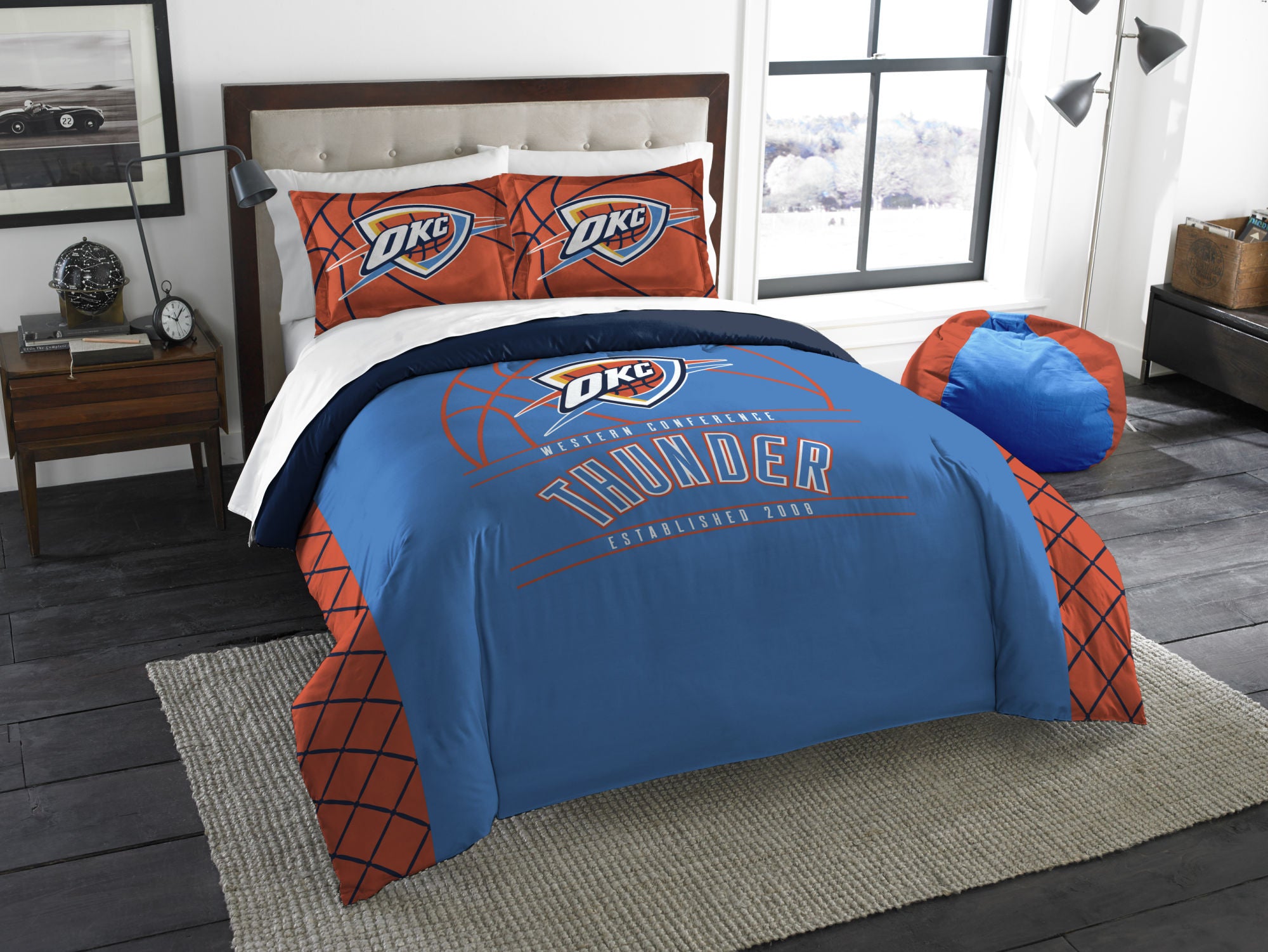 Thunder OFFICIAL National Basketball Association; Bedding; "Reverse SlDobaDealsexpress.shopThunder OFFICIAL National Basketball Association; Bedding; "Reverse Slam" Full/Queen Printed Comforter (86"Specification
Brand:The Northwest Company
Size:86x86
Care Instructions:Machine wash cold before use with like colors.
Contents:100% Polyester (exclusive of decoratio