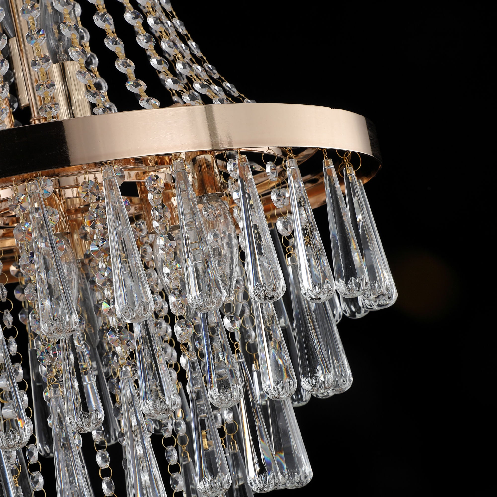 Gold Crystal Chandeliers,Large Contemporary Luxury Ceiling Lighting foDobaDealsexpress.shopGold Crystal Chandeliers,Large Contemporary Luxury Ceiling LightingHighlights
Modern Crystal Chandelier: Selected the TOP K9 crystal and the highest standards in the industry have been adopted from the manufacturing stage. Modern Cr