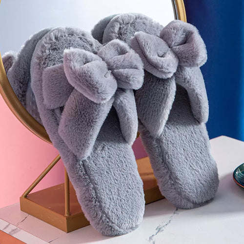 Women Slippers Winter Soft Bow Open Toe Home Cotton ShoesDobaDealsexpress.shopWomen Slippers Winter Soft Bow Open Toe Home Cotton ShoesDetails
Upper Material: Flock
Heel Height: Flat (≤1cm)
Heel Type: Flat with
Insole Material: Short Plush
Outsole Material: PVC
Applicable Place: Indoor
Pattern Type: